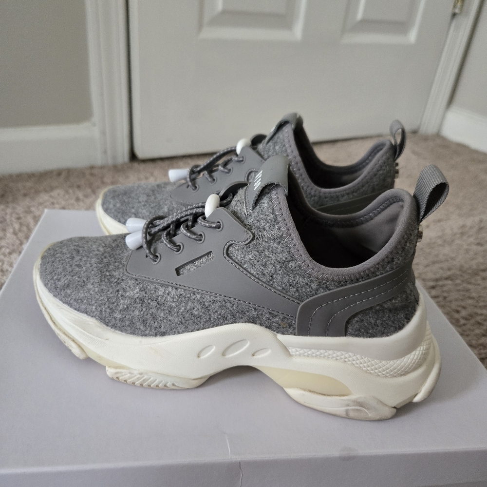 Steve Madden Myles